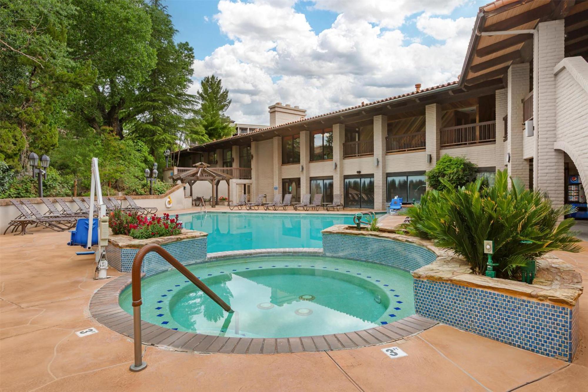 Hotel Western Arroyo Roble & Creekside