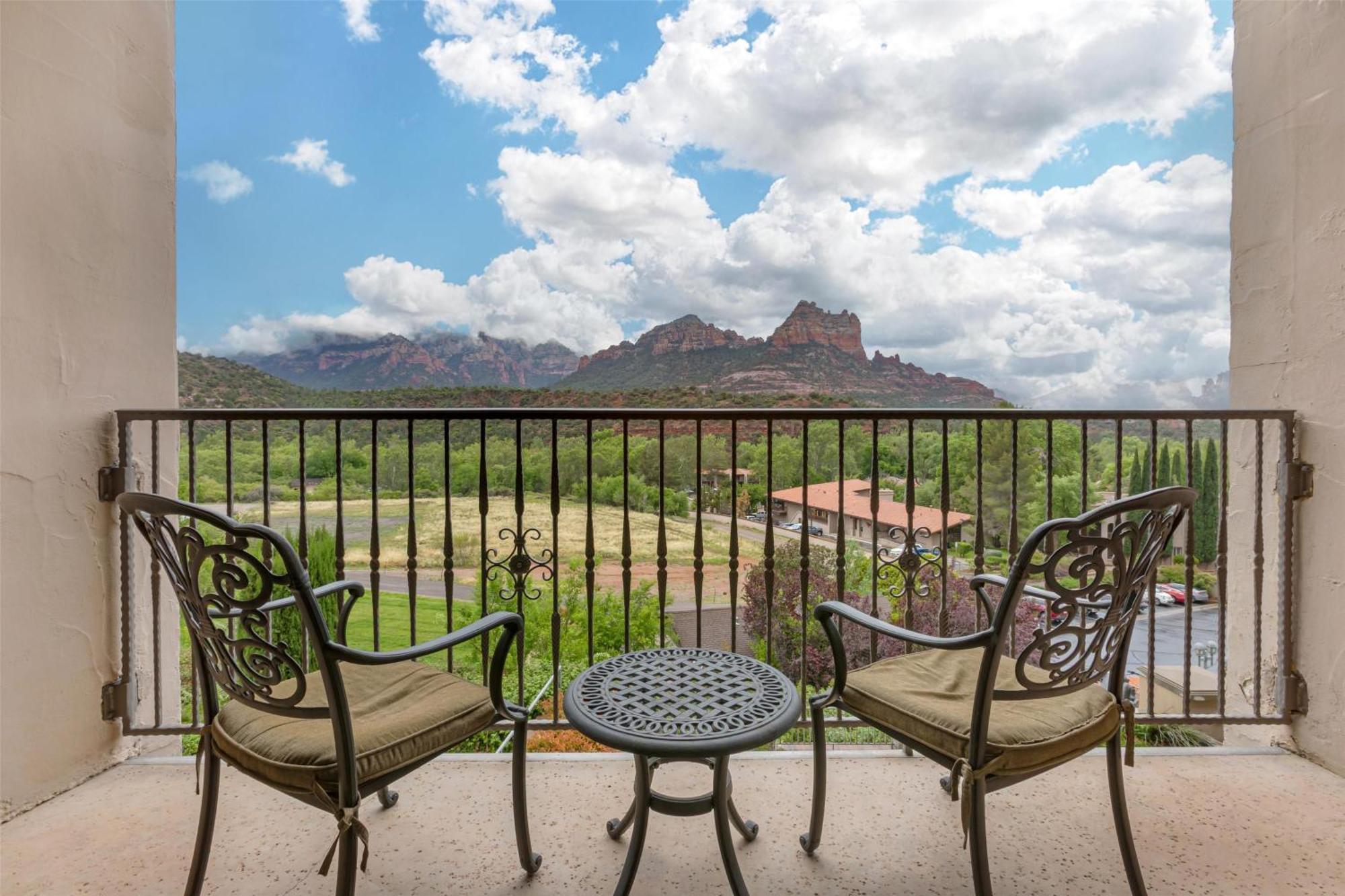Western Arroyo Roble & Creekside Hotel Sedona